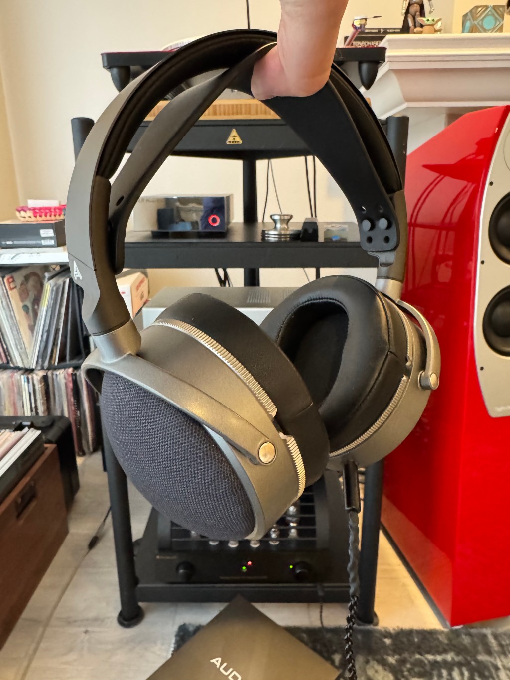 Audeze LCD-S20 Closed-back&nbsp;Headphones